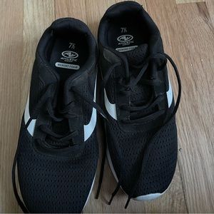 Men’s athletic shoes